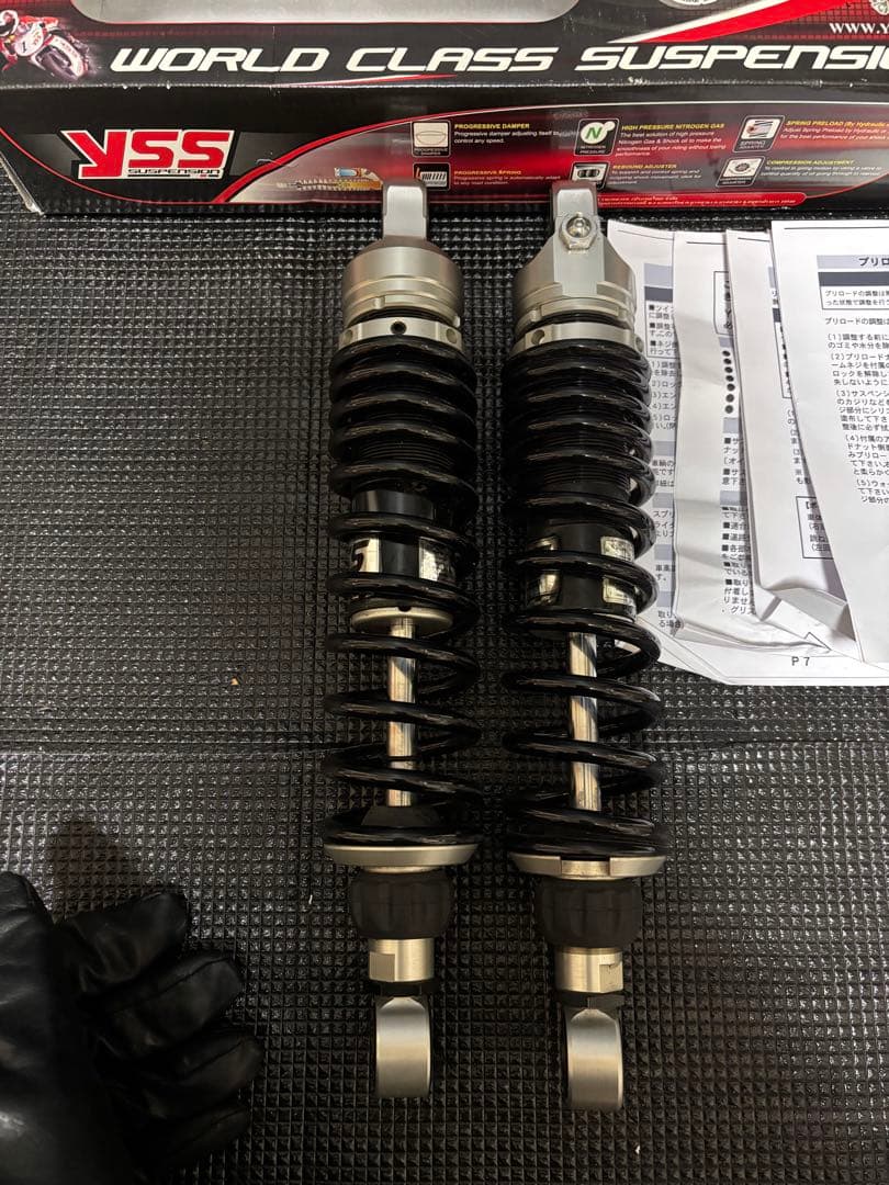 cb400sf cl400 sr400 YSSリアサスペンション