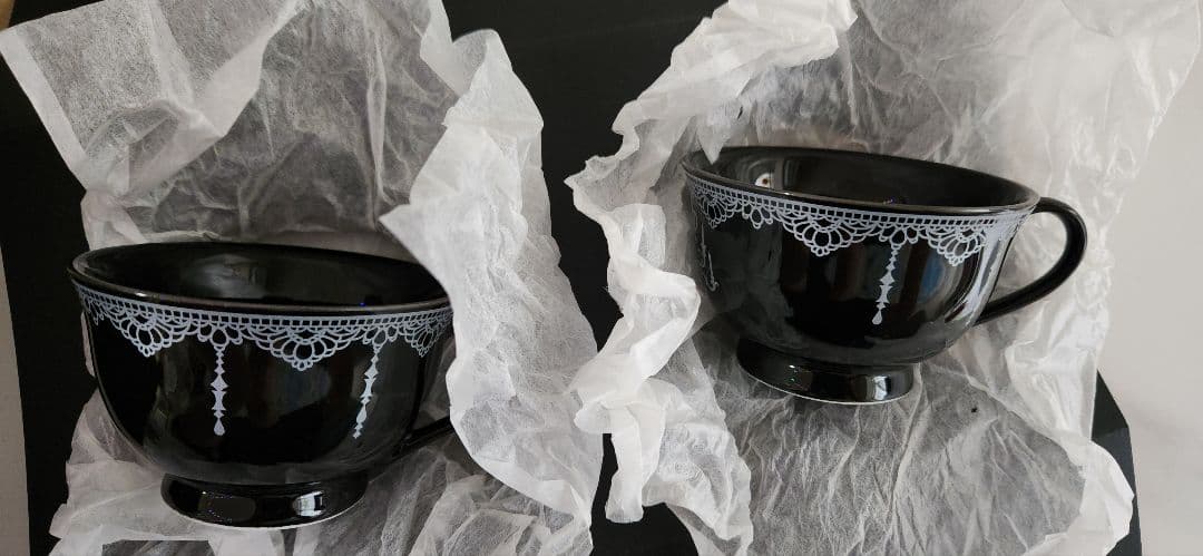 『週末限定価格』黒執事　カトラリーセット　ティーカップセット　２００９年購入