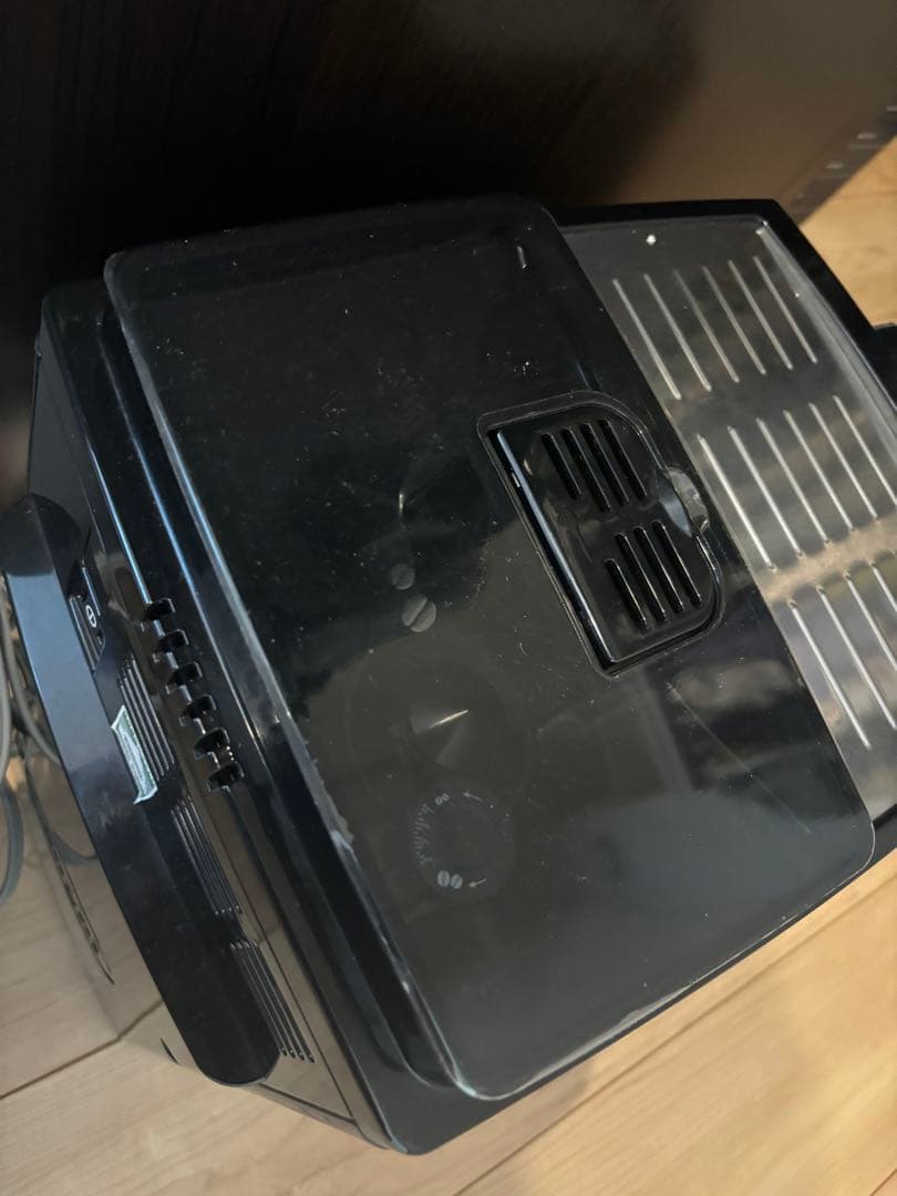 デロンギ エスプレッソマシン マグニフィカS ブラック ECAM23120BN