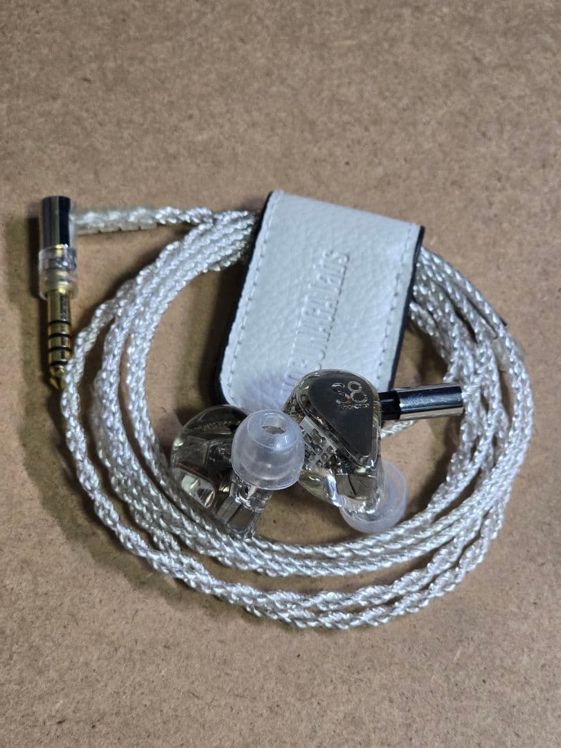 水月雨 (MOONDROP) S8 ＋ final シルバーコートケーブル