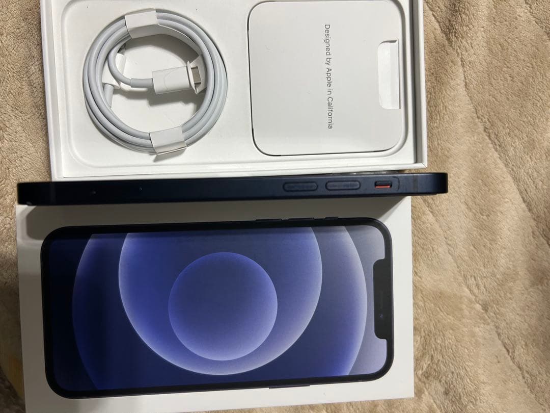 Apple iPhone 12 ブラック 本体 フルセット付き