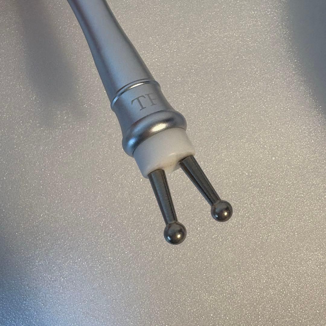 極美品 キャビテーション　家庭用　HYPER CELL SWORD【日本製】