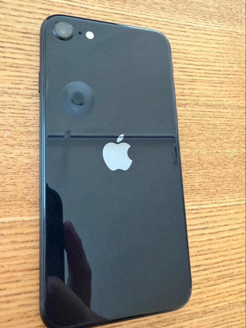 Apple iPhone SE (第3世代) ミッドナイト 本体 64GB