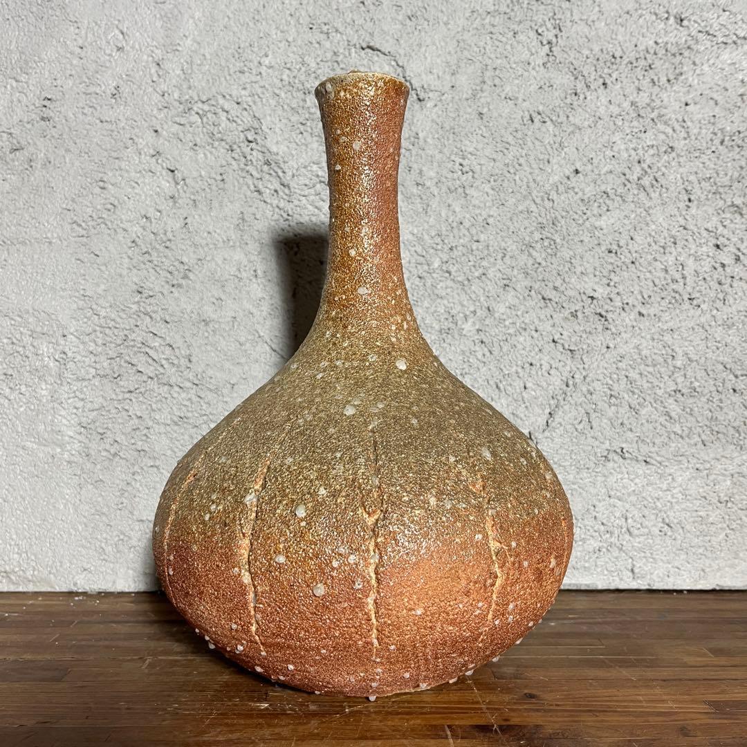 【作家物・信楽焼】焼締 花瓶 壺型 一輪挿し 署名有 陶印 和モダン 茶陶 花器