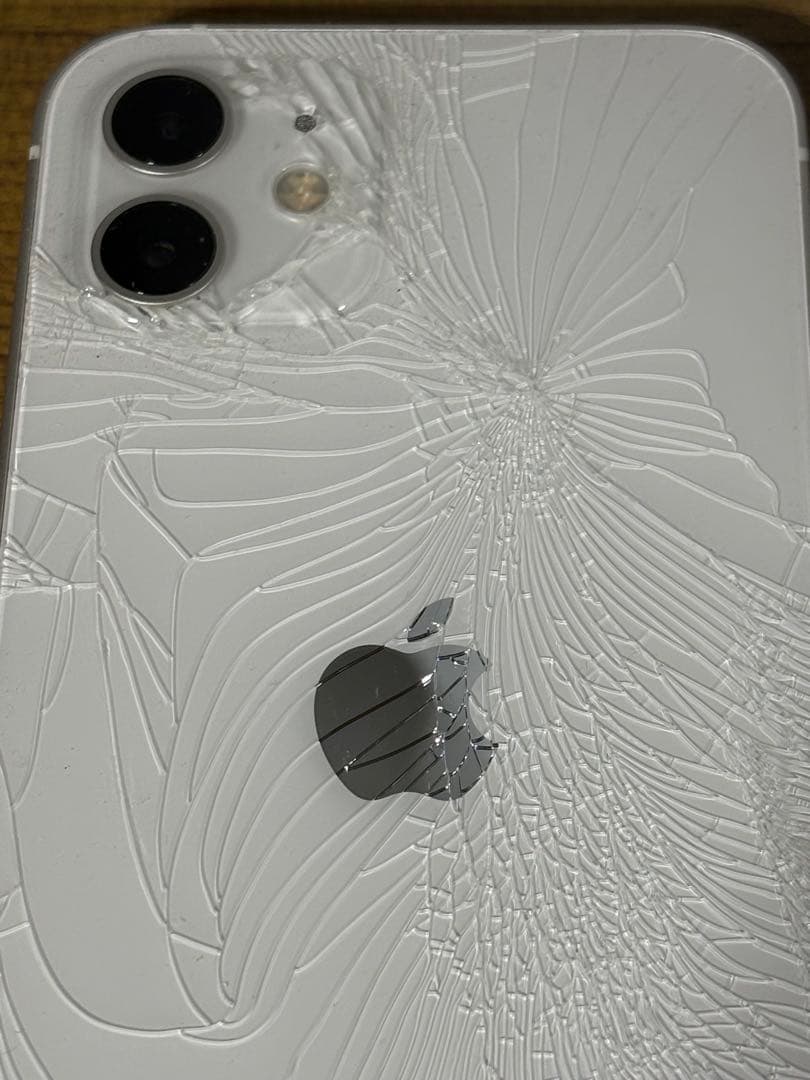 iPhone 12 ホワイト 本体