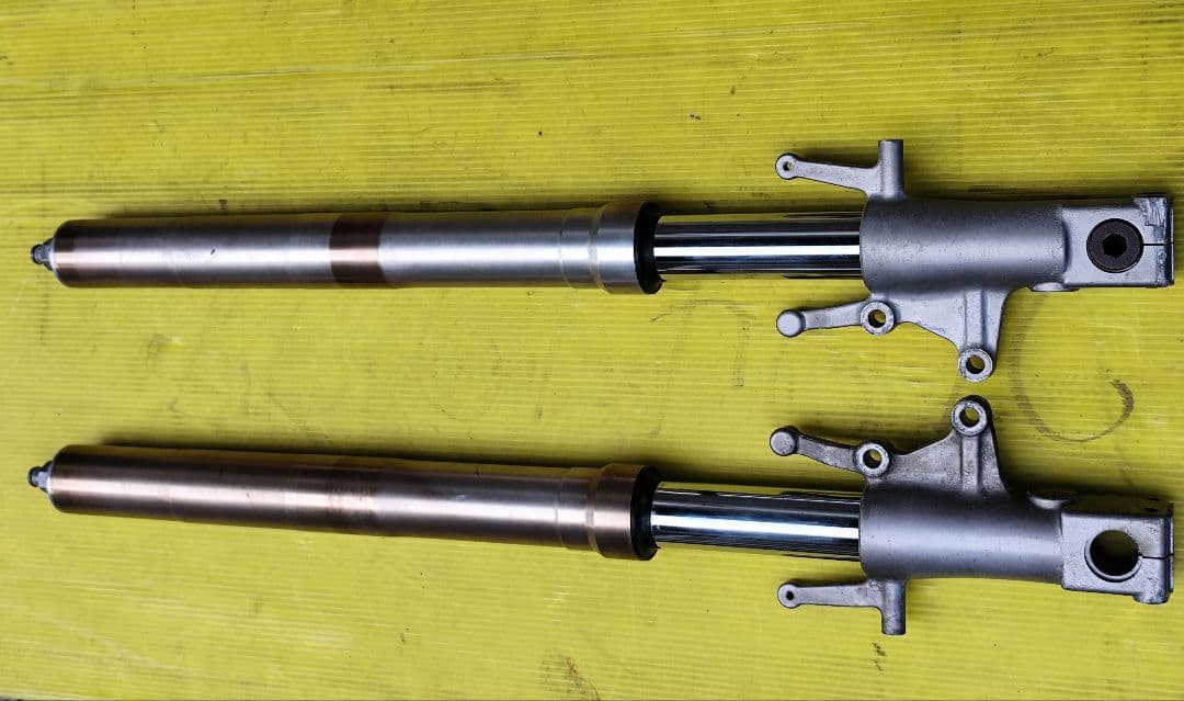 ZXR400 フロントフォーク左右 刻印K132 倒立フォーク　ZX400L