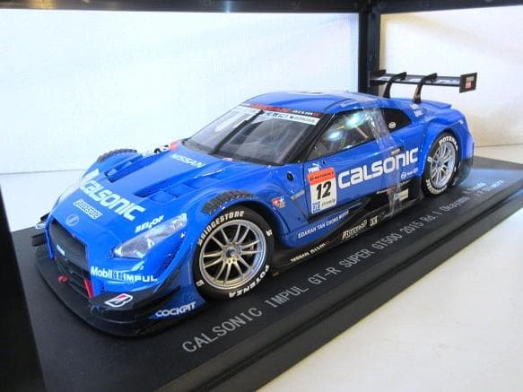 特価 EBBRO (1/18) ニッサン GT-R (R35) CALSONIC