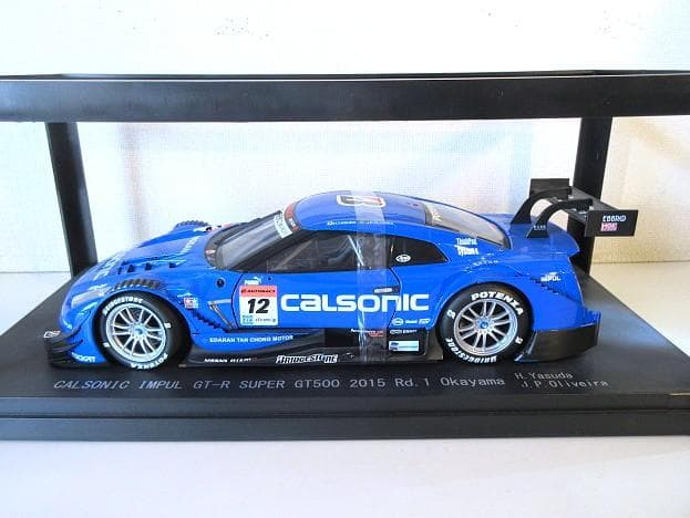 特価 EBBRO (1/18) ニッサン GT-R (R35) CALSONIC