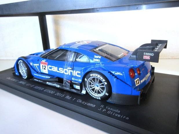 特価 EBBRO (1/18) ニッサン GT-R (R35) CALSONIC