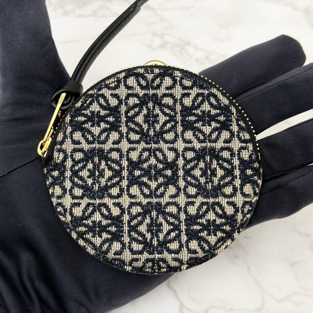 ロエベ リピート アナグラム クッキーチャーム ケース ネイビー