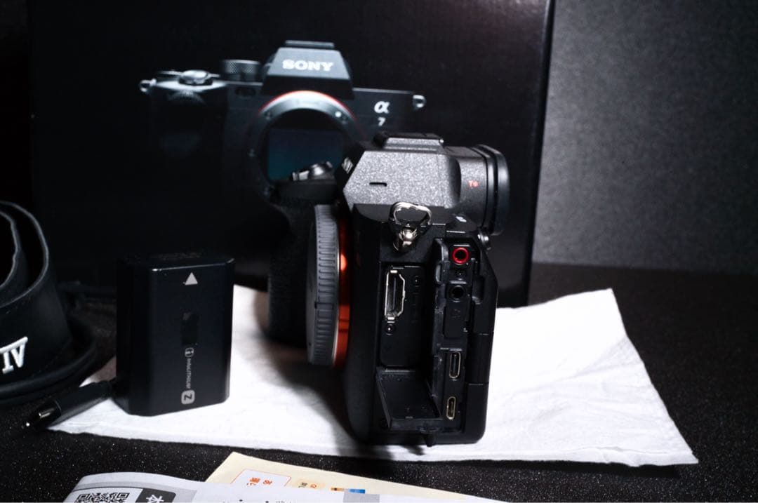 (極美品)α7Ⅳ本体 SONY/ILCE-7M4