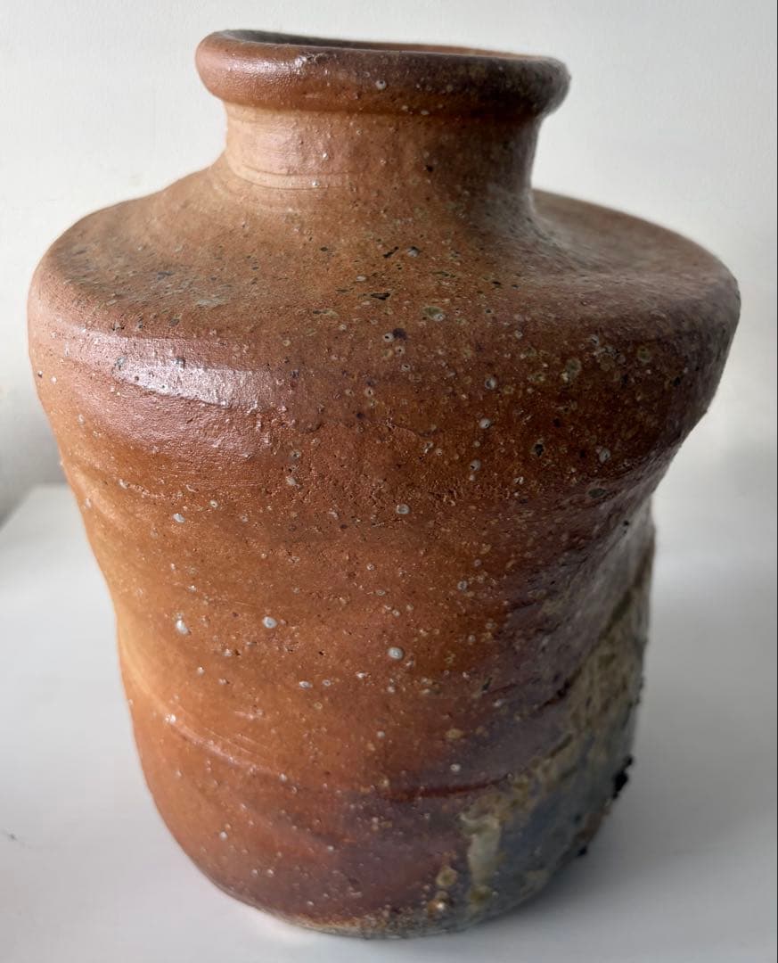 上田寿方作　信楽焼　壺　箱付き