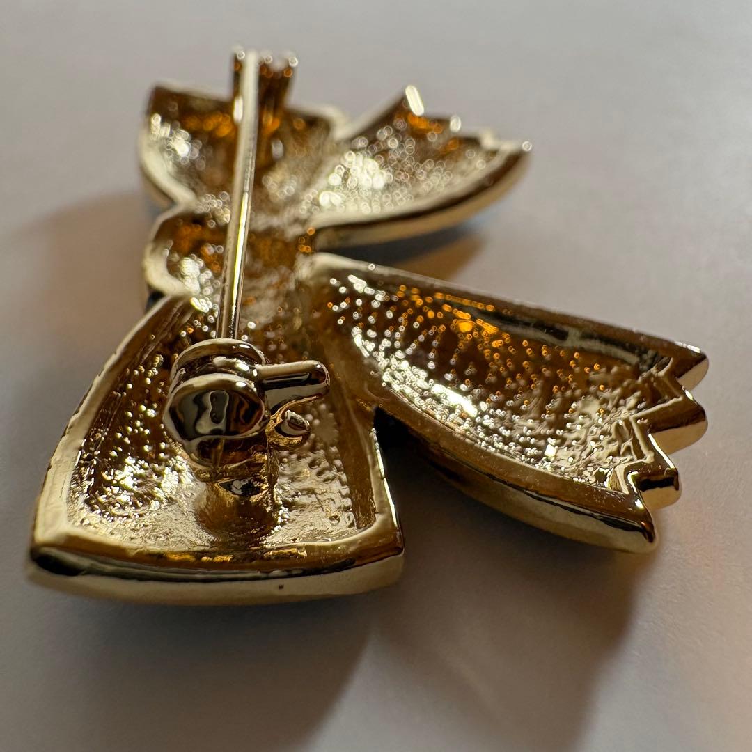 希少　CHANEL シャネル　リボン型　ブローチ　ピンバッジ　ラインストーン