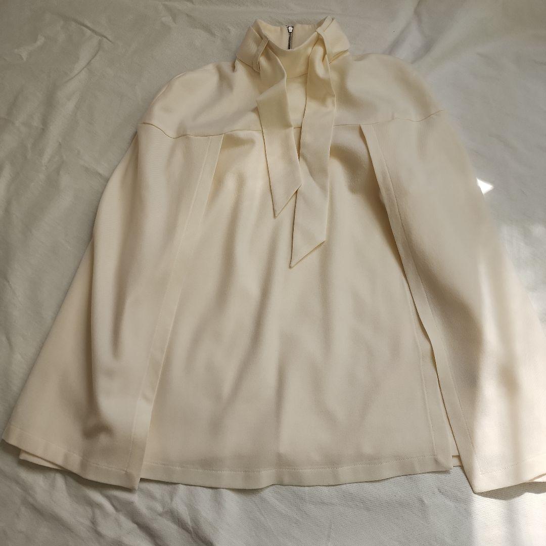 TRESOR by lana ボウタイケープブラウス