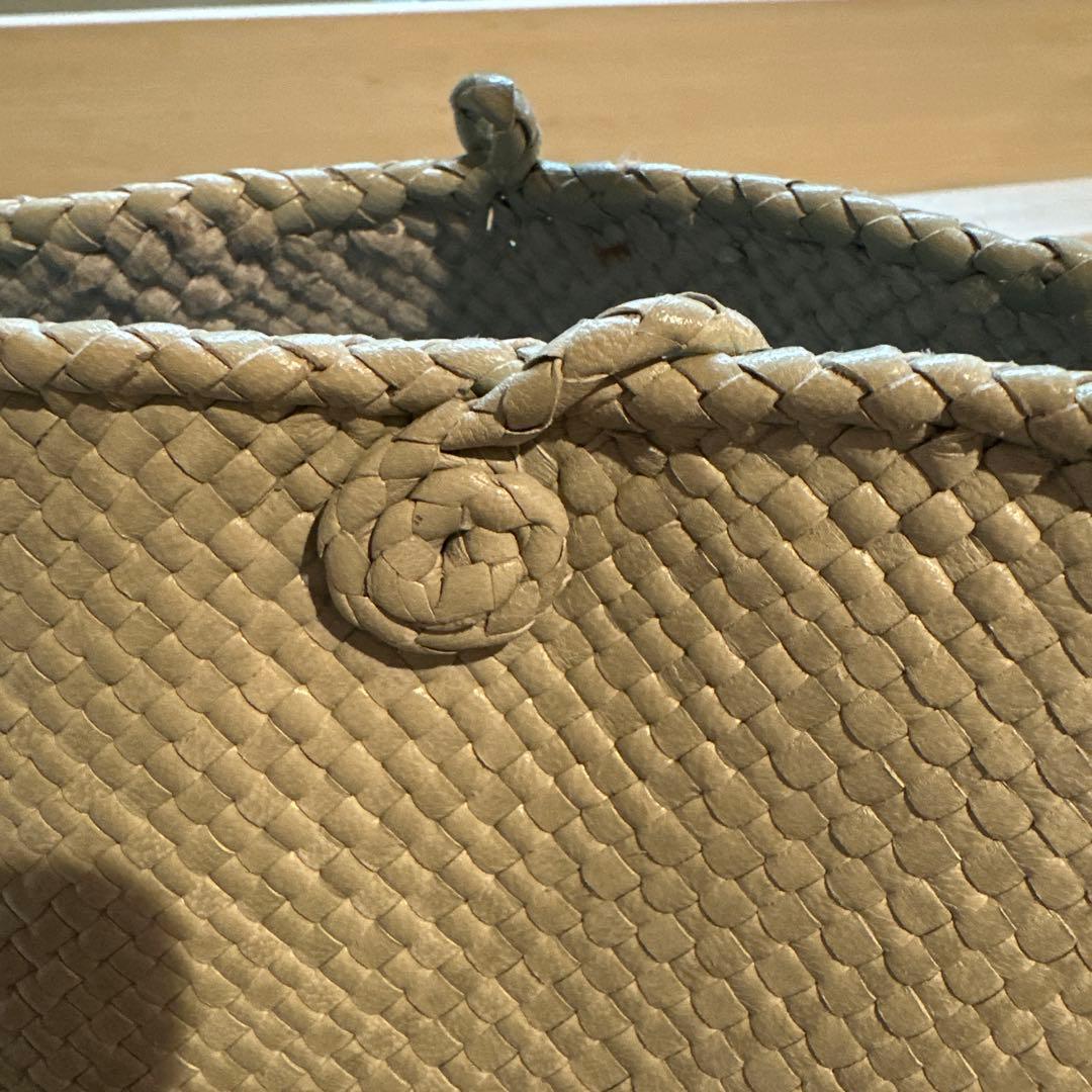 ヨーガンレール　新品　カゴバッグ　クリーム色