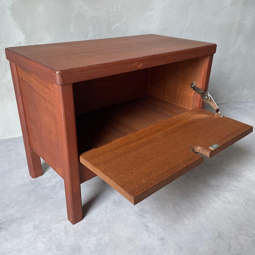 無垢材　木製　ベンチスツール　椅子下収納　横から取り出し　北欧風　シンプル