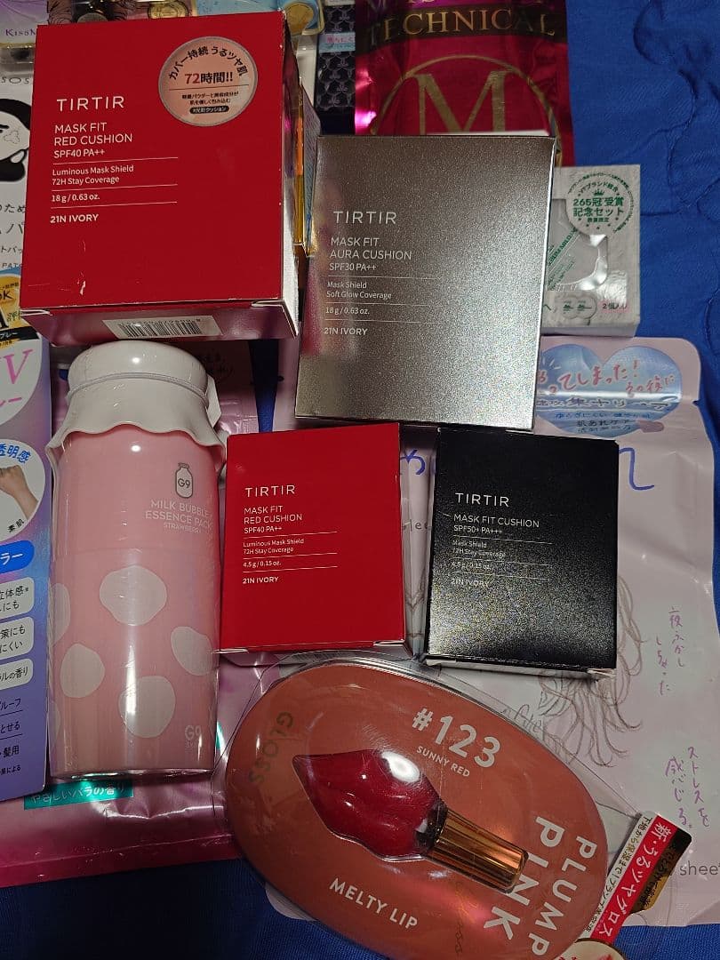 化粧品　新品未使用　大量まとめ売り　fwee，TIRTIR,etc...