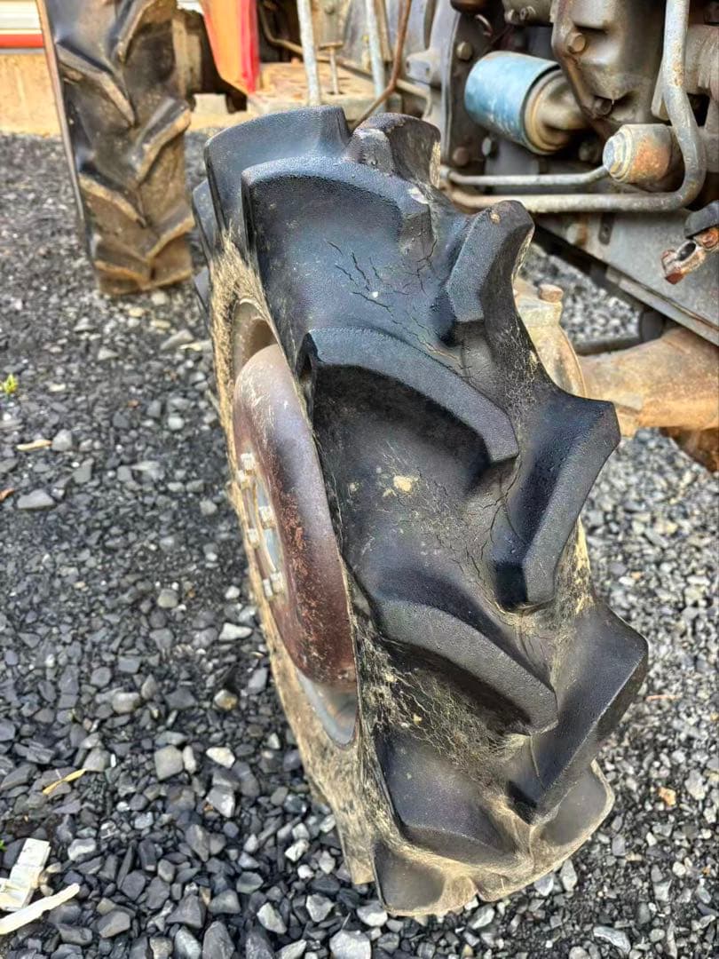 SHIBAURA SD1840赤いトラクター 茨城县引き取り 限定