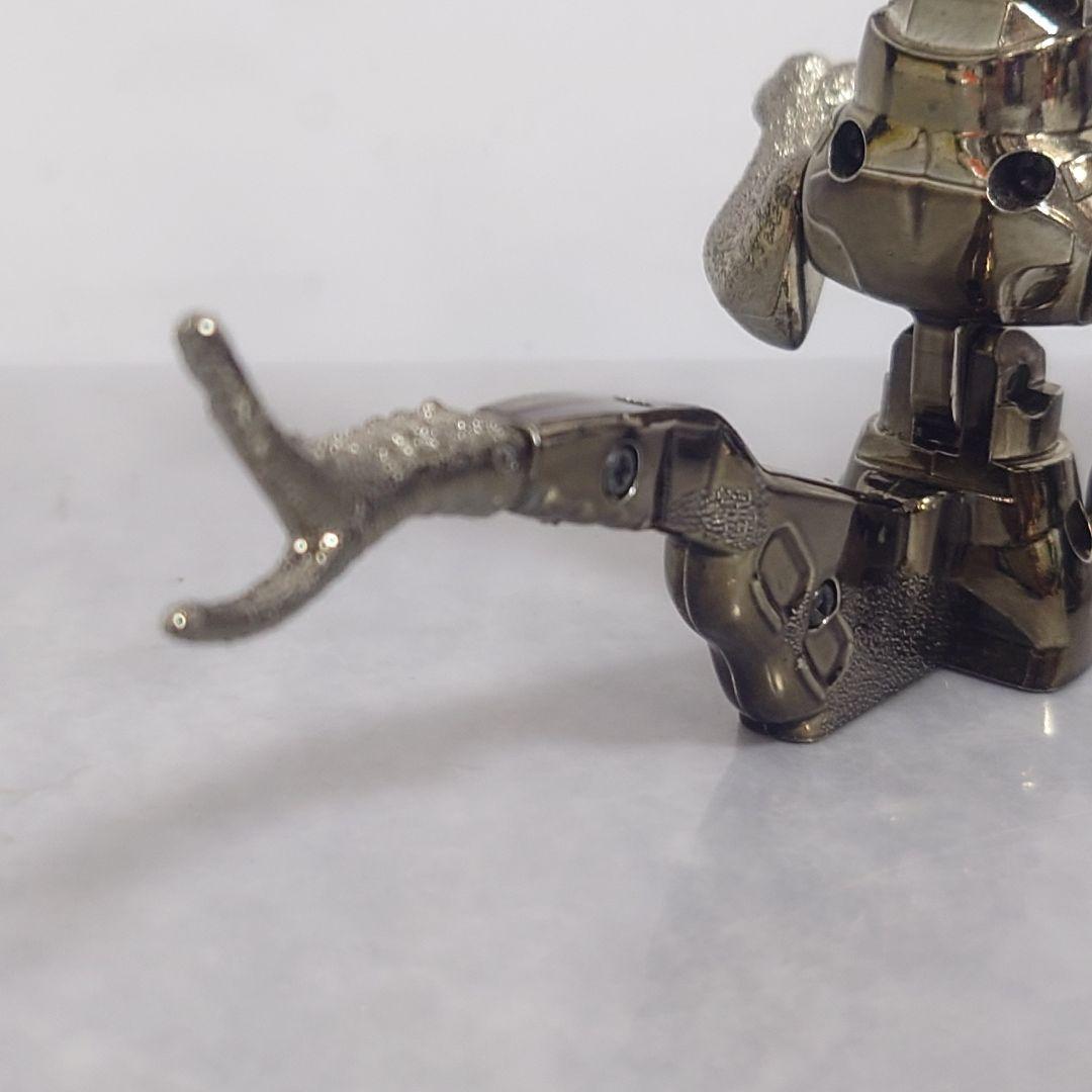 アルファローブ メタリックブラック フィギュア