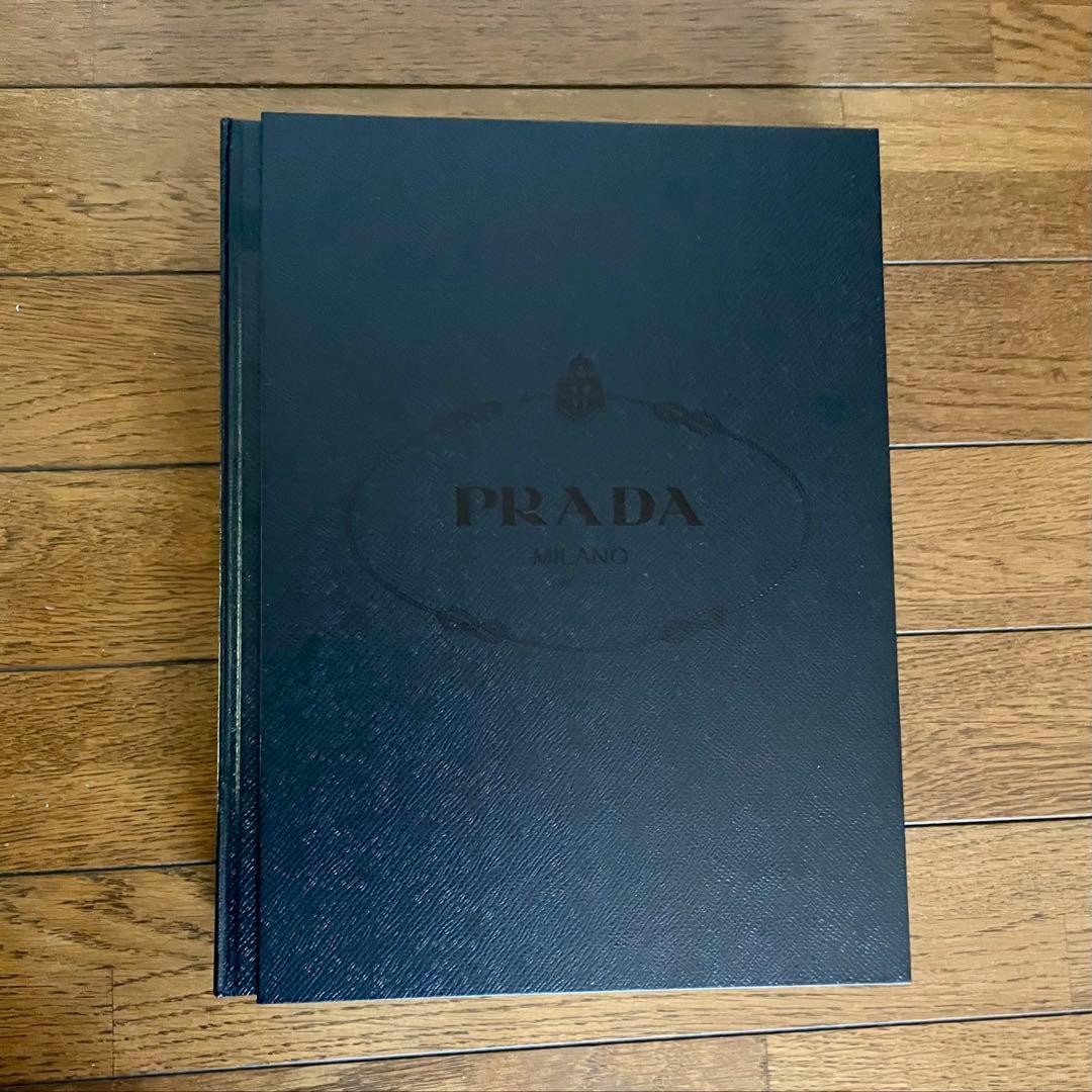 PRADA MILANO アート ブック デザイン 写真 図録 コレクション 本