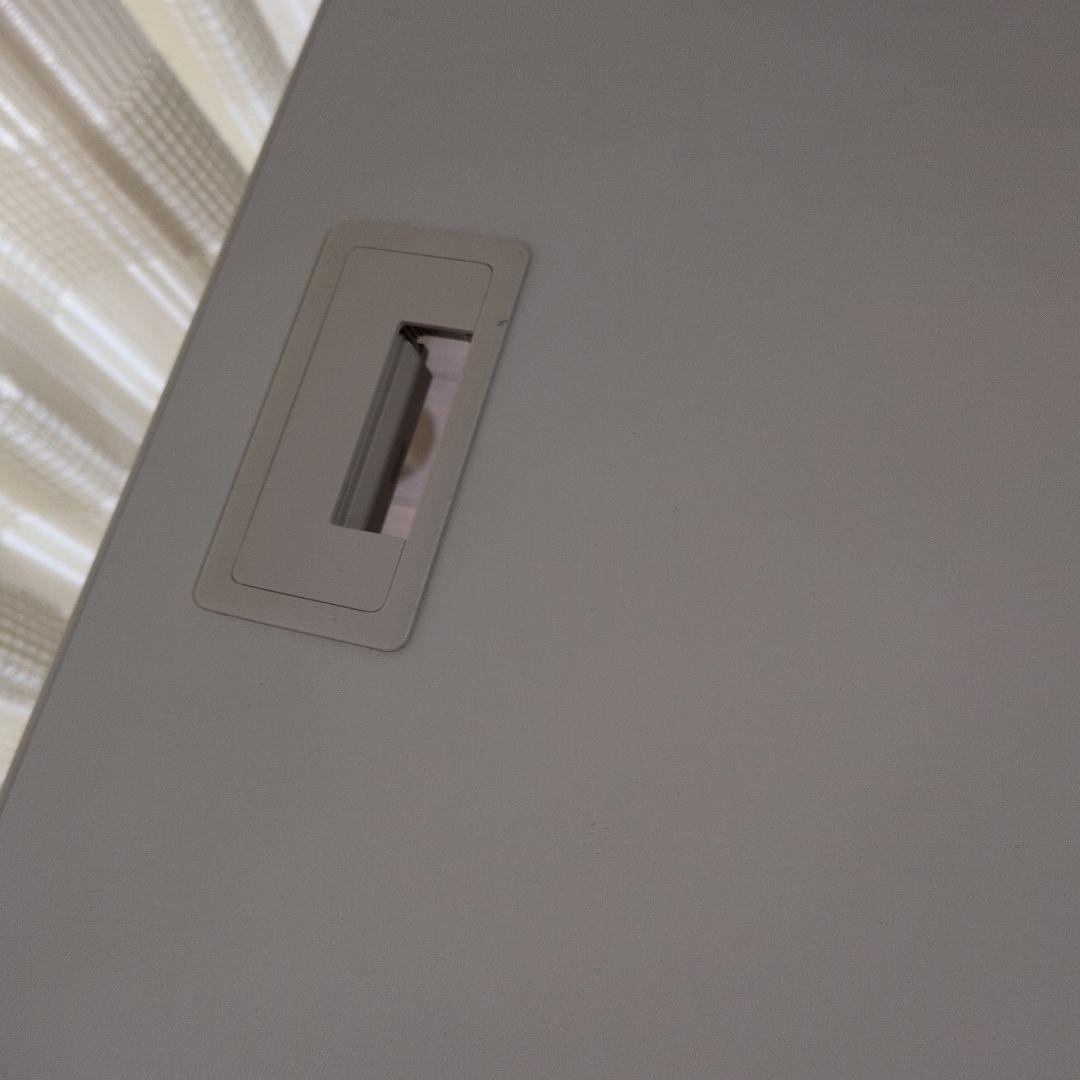 オフィスデスク 平机 コクヨ ホワイト　送料込み（メルカリ便）