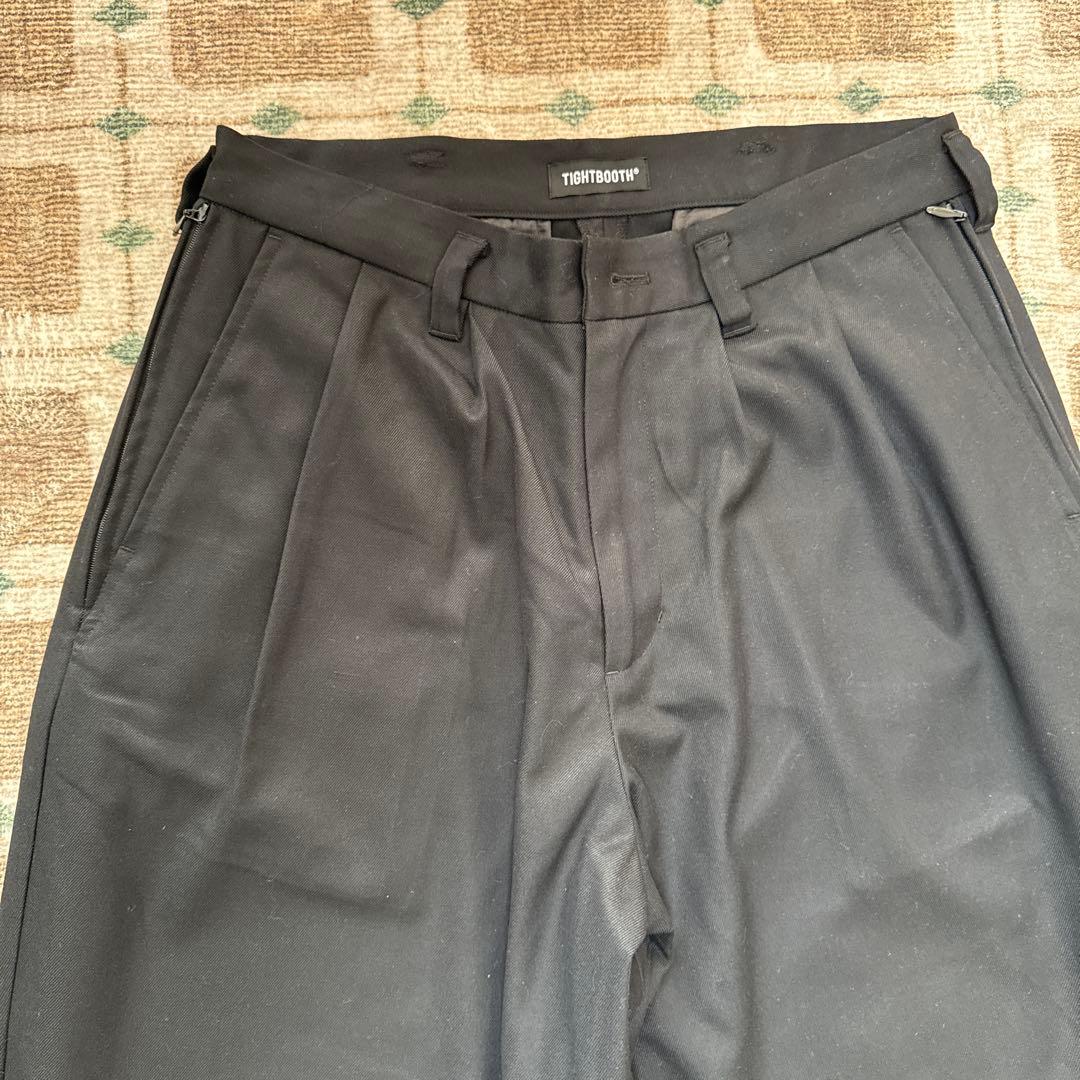 試着のみ2024年　TIGHTBOOTH スーツ　上下セット　セットアップ