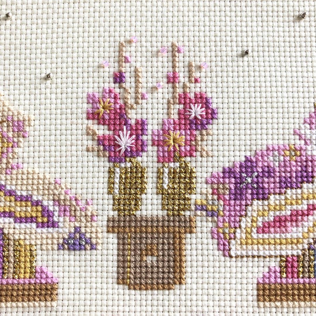 ホビーラホビーレクロスステッチ　完成品〈雛人形とつるし飾り〉