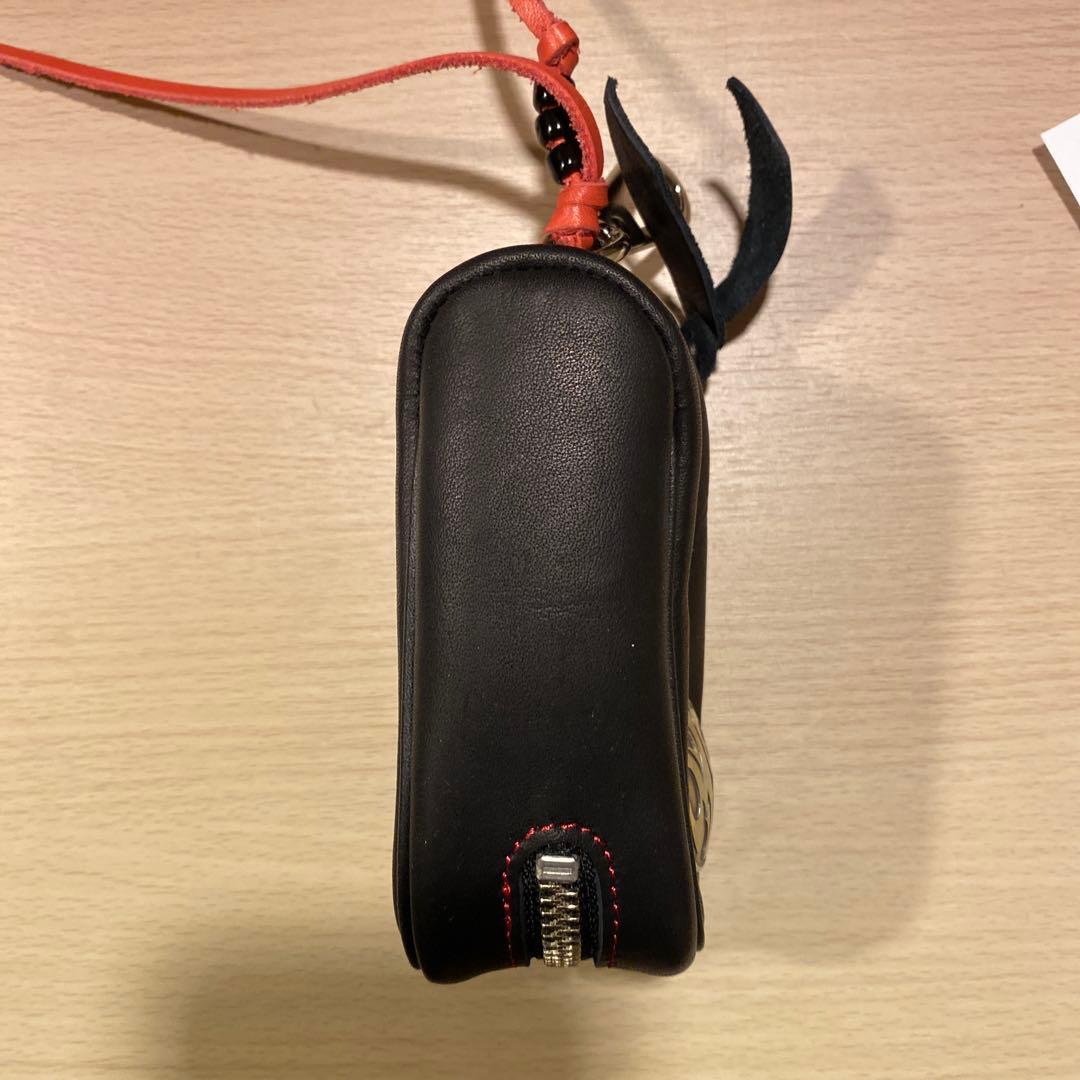 Red Moon ブラックレザーキーケース ポーチ
