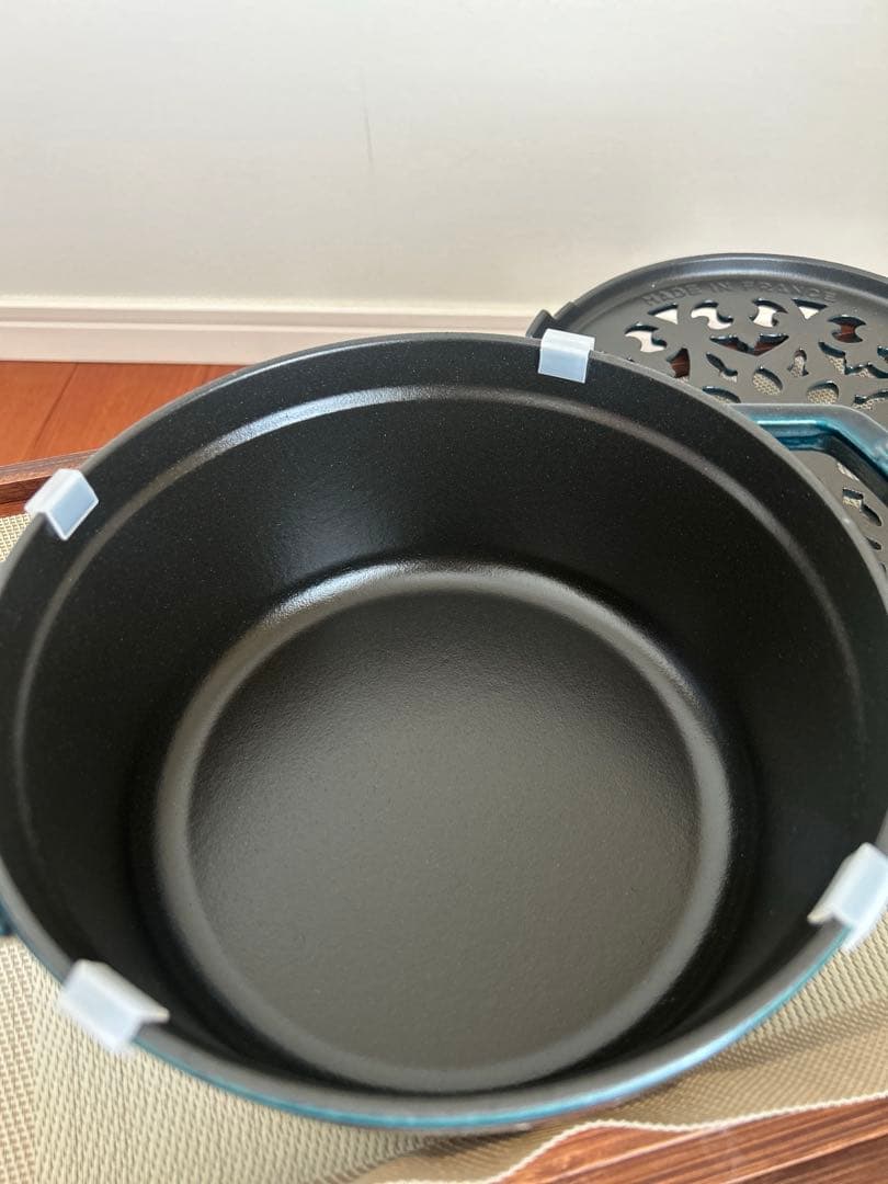 STAUB LA COCOTTE ラ・メール 22cm