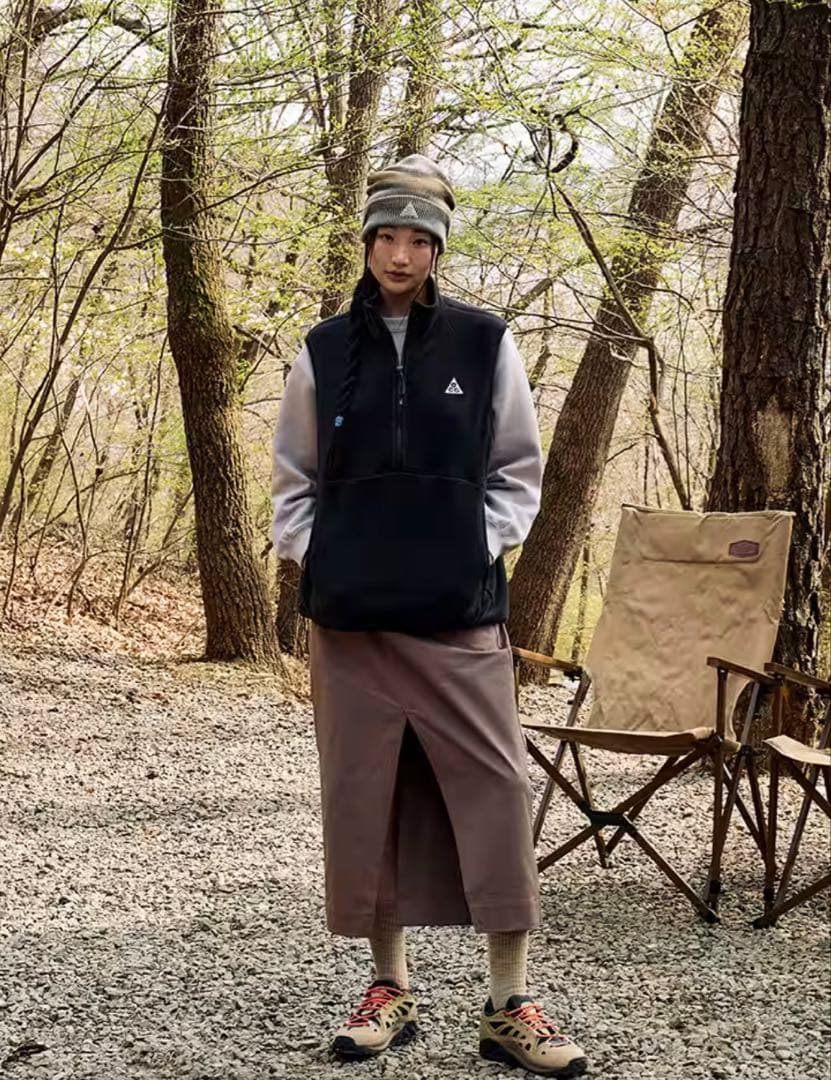 トップス NIKE ACG \"WOLF TREE\" Half-Zipper Vest