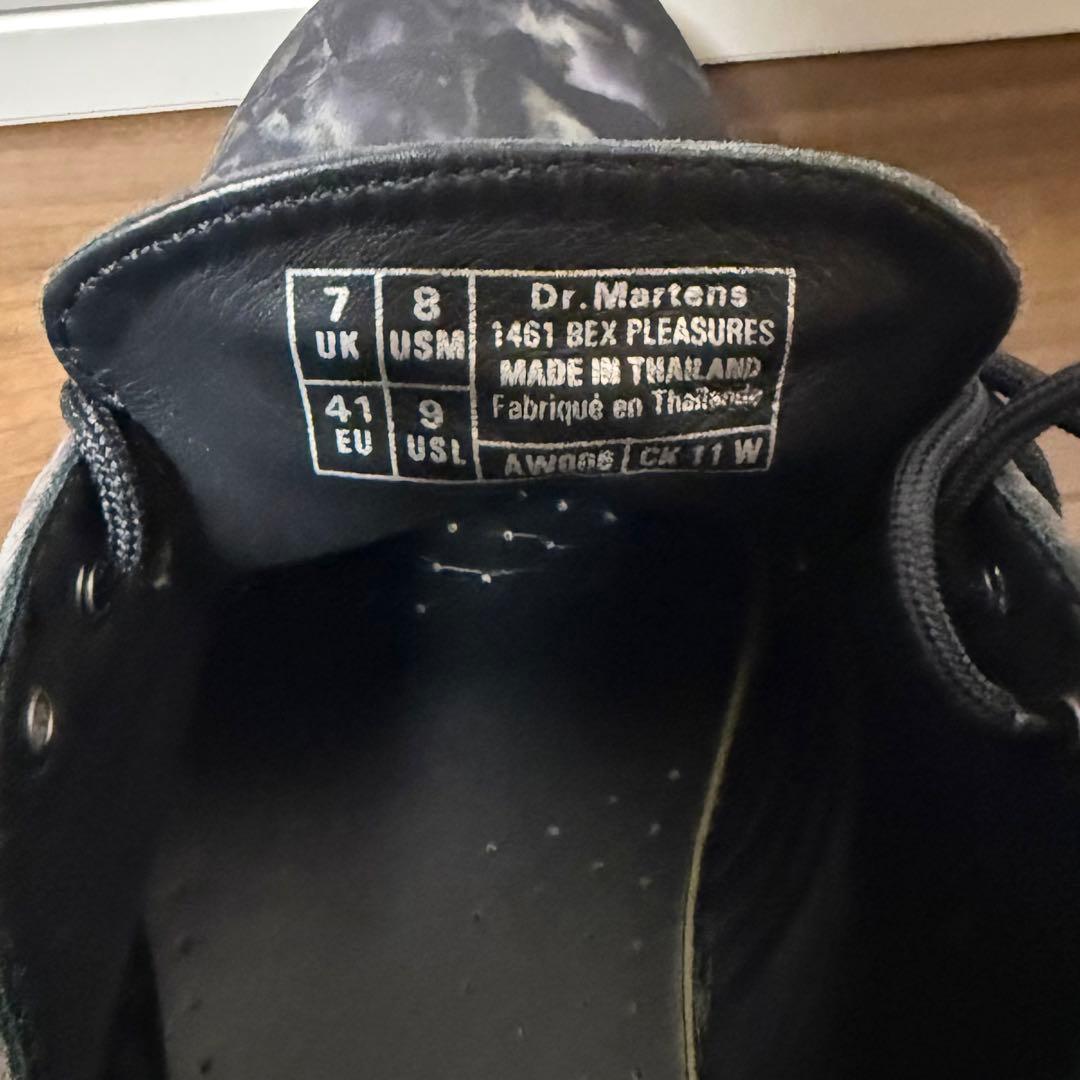 Dr. Martens PLEASURES ブラック・グレータイダイ ローファー