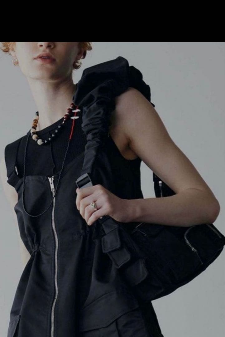 ameri vintage 黒 ナイロン ショルダーバッグ　アメリヴィンテージ