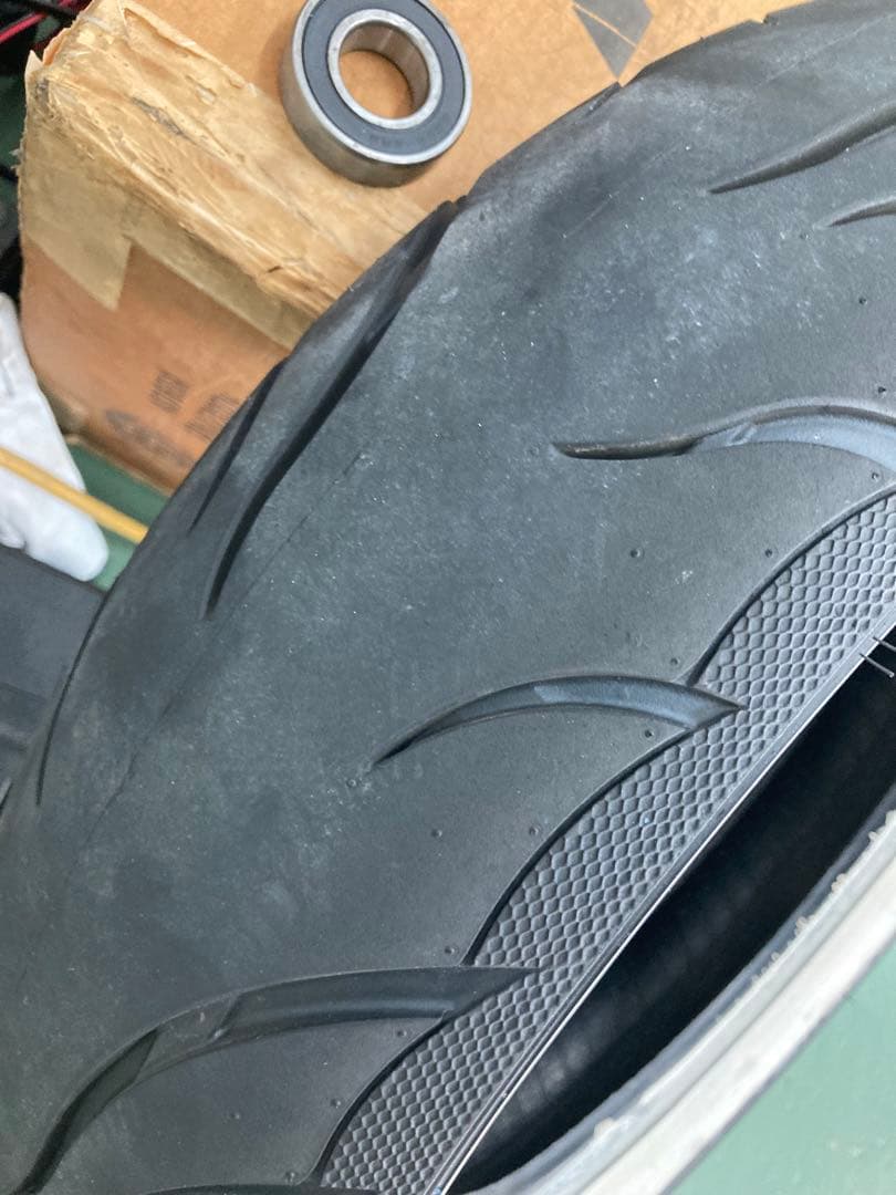 ☆みーたん☆コブラ　AV92ww 150/80B16 77V