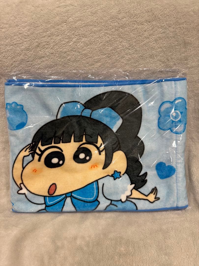 FRUITS ZIPPER クレヨンしんちゃん　マフラータオル　7種