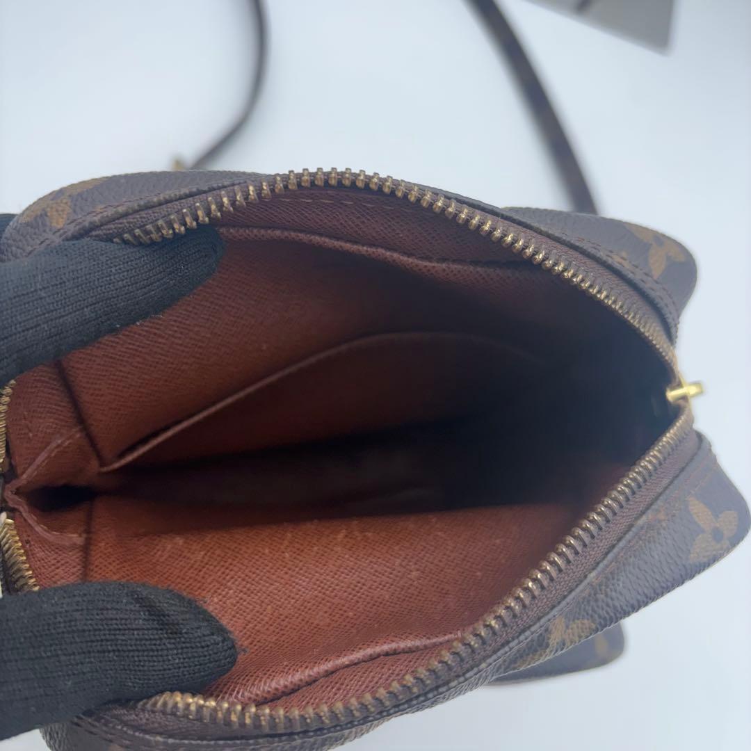 鑑定済み　ルイヴィトン　アマゾン　ショルダーバッグ　バッグ　モノグラム　斜めがけ