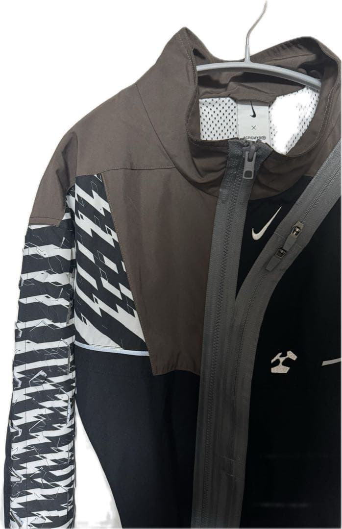 NIKE ACRONYM ナイロンジャケット