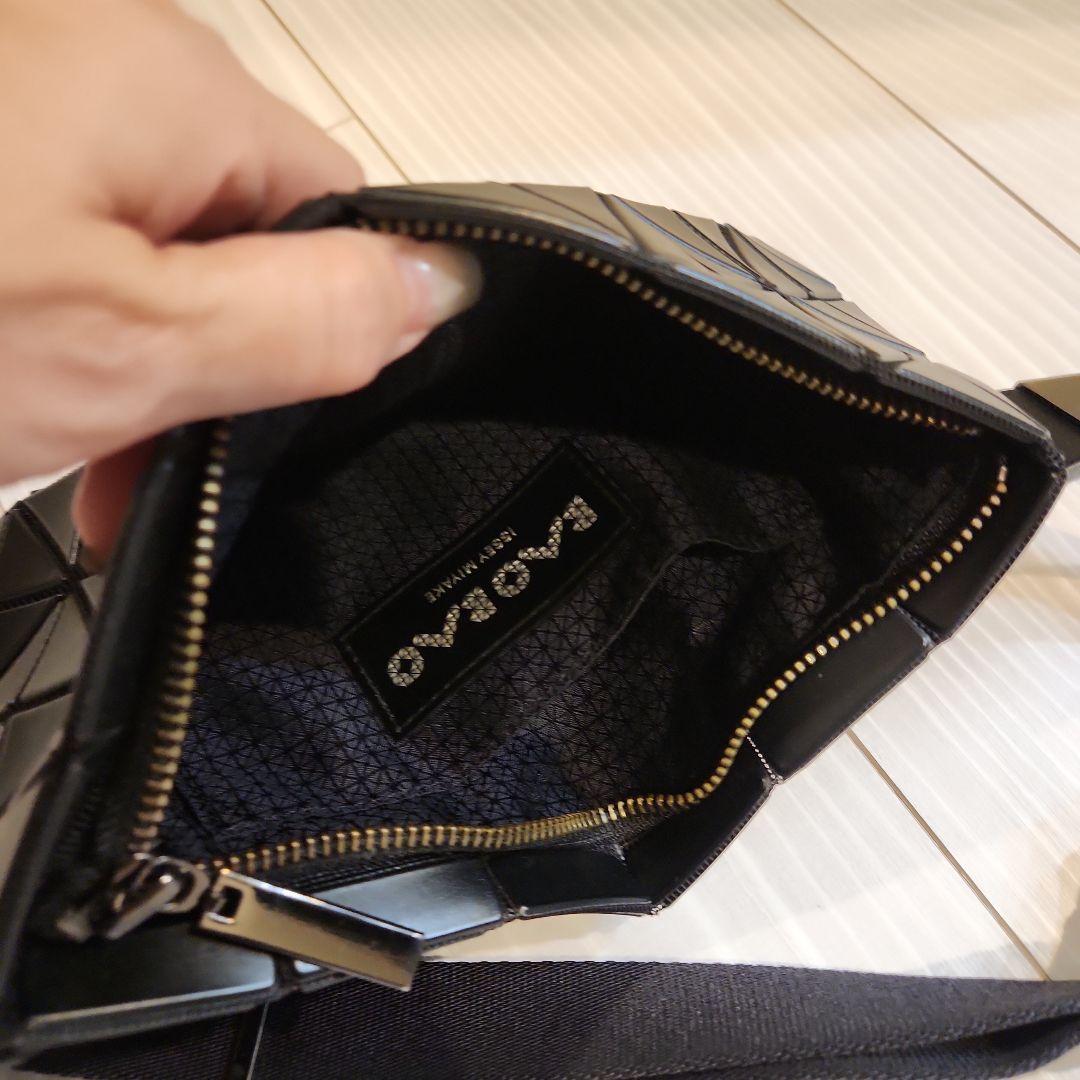 美品 BAO BAO ISSEY MIYAKE ボディバッグ ブラック タグ付き