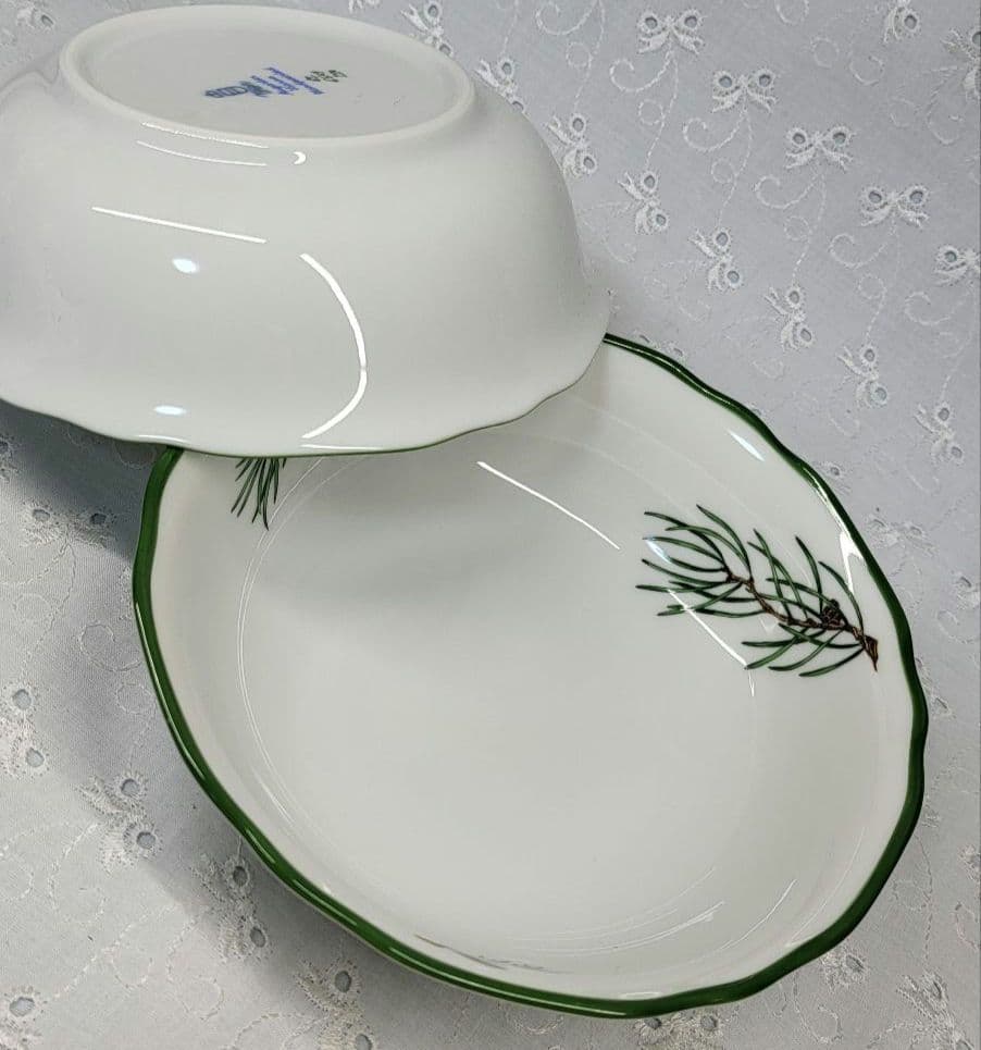 レア✨アウガルテン モミの枝 サラダ、フルーツ ボウル 小皿✨松の葉 4枚