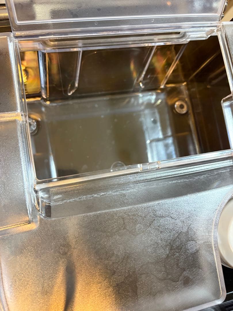 エブリィフレシャス ウォーターサーバー 美品 カートリッジ2個付 送料込