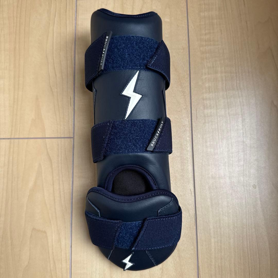 ⚾️BRUCE BOLT PREMIUM PRO ユース フットガード ヌートバー