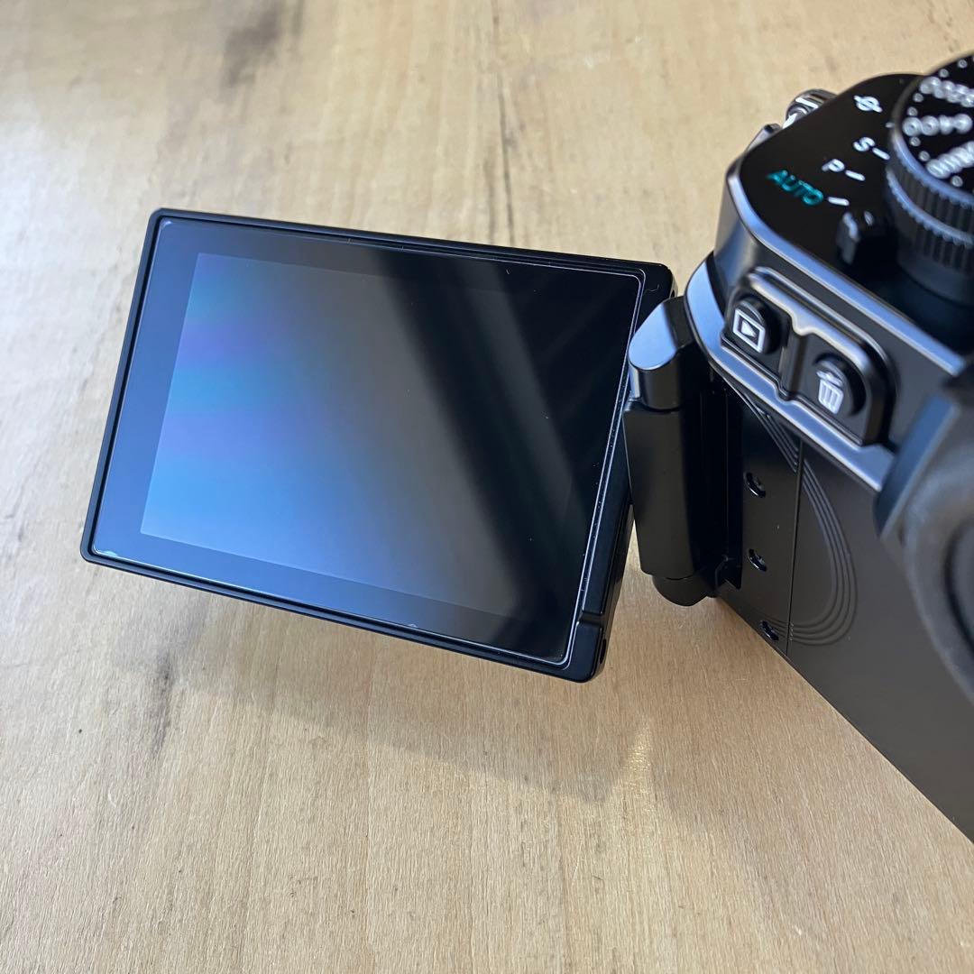 2025年8月購入 撮影枚数686枚 NIKON ZF おまけ付き