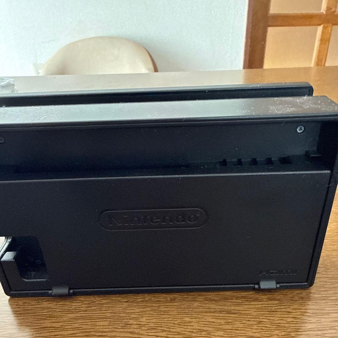 Nintendo Switch 本体 ブラック　コントローラー