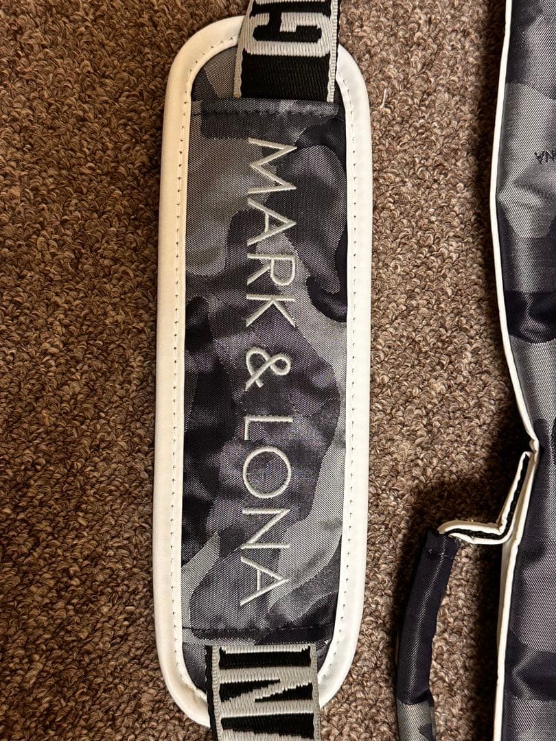 値下！美品✨マークアンドロナ　スカル迷彩柄　クラブケースバッグ