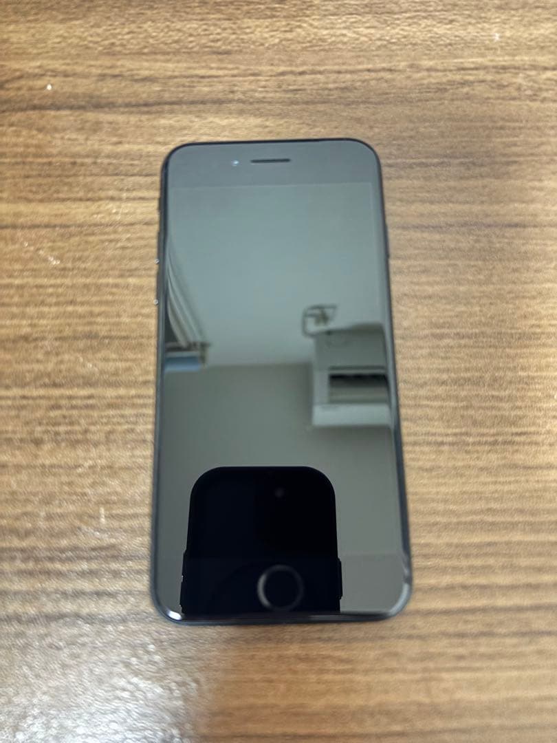 iPhone SE 第3世代 64G SIMフリー