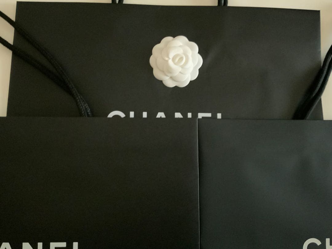 CHANEL ショップ袋 黒　15枚　カメリア付