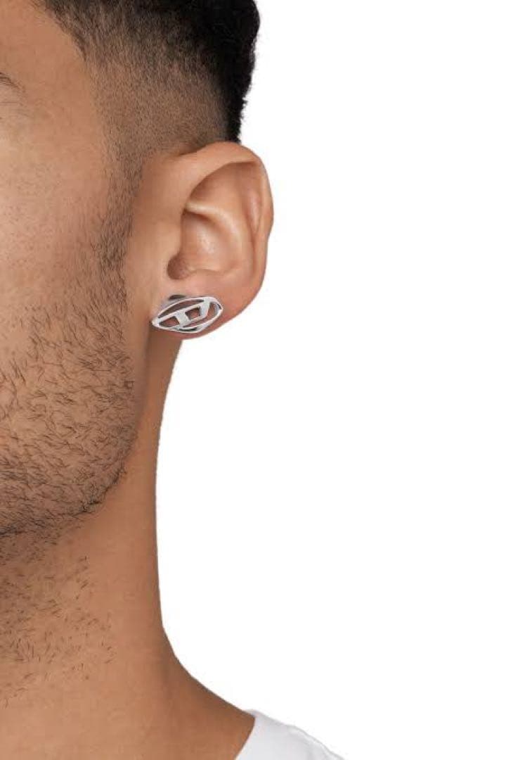 【両耳】　DIESEL Dロゴ ピアス