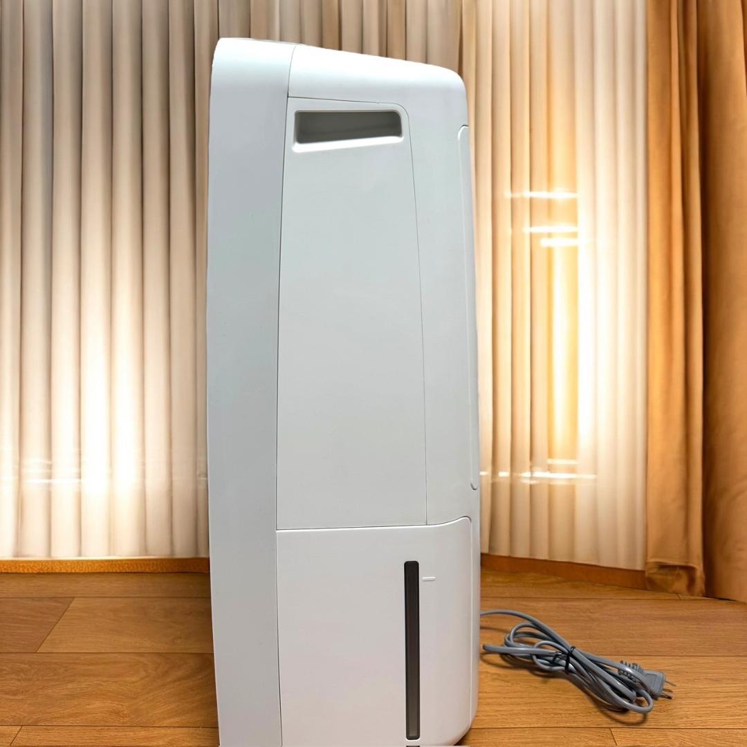 ☆美品 シャープ CV-H120 ホワイト 衣類乾燥除湿機 プラズマクラスター