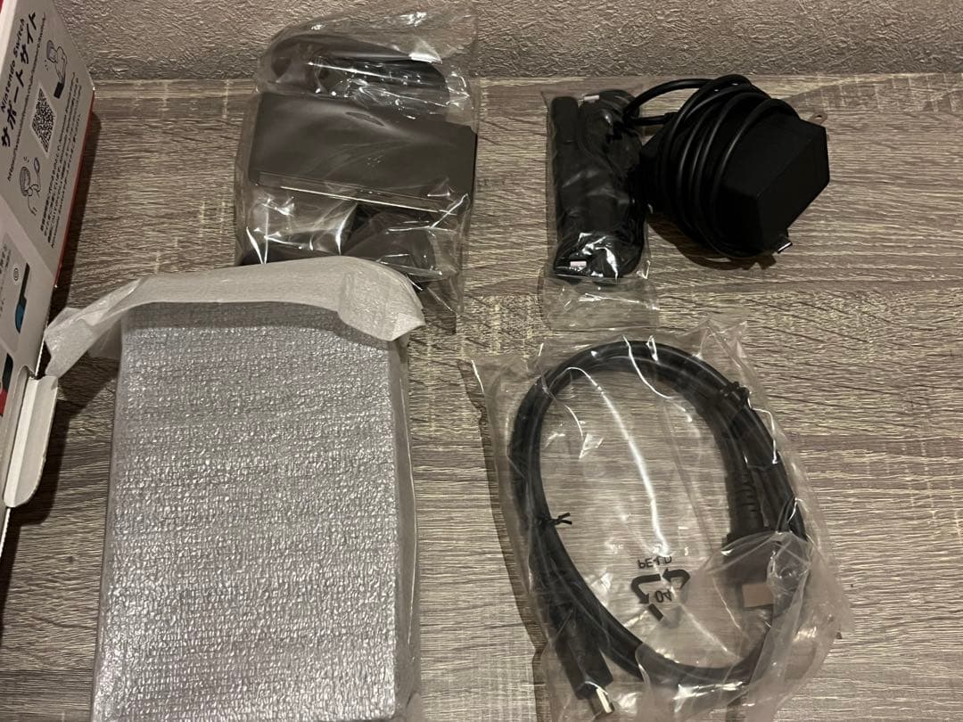 ガ*バ様 Nintendo Switch ネオンブルー/レッド 本体　ジャンク