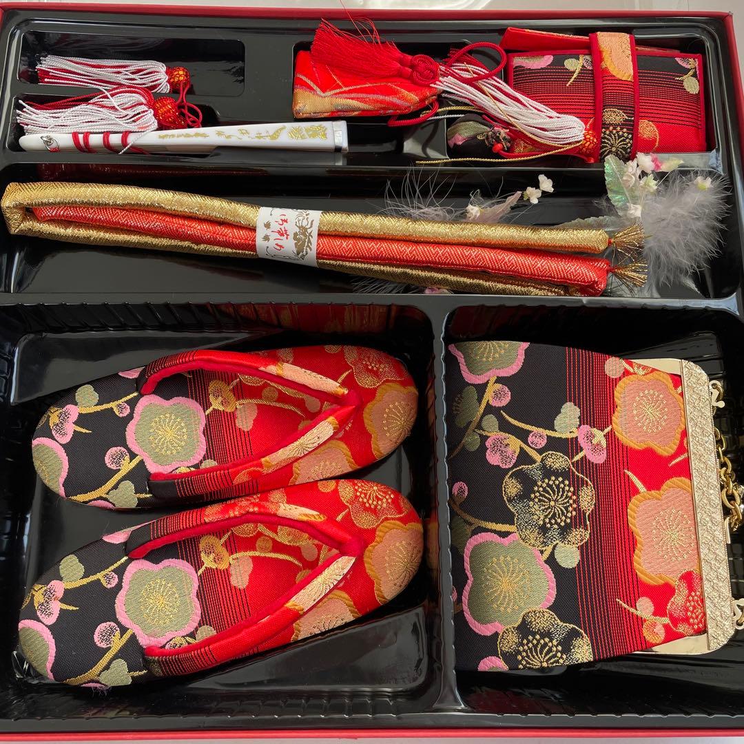 七五三セット　祝帯ペアセット　中サイズ　赤金黒　箱入り 美やび