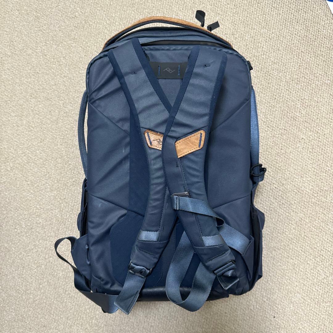 ピークデザイン エブリデイ バックパック ジップ 20L ミッドナイト